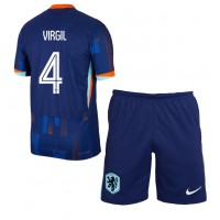 Camiseta Países Bajos Virgil van Dijk #4 Visitante Equipación para niños Eurocopa 2024 manga corta (+ pantalones cortos)